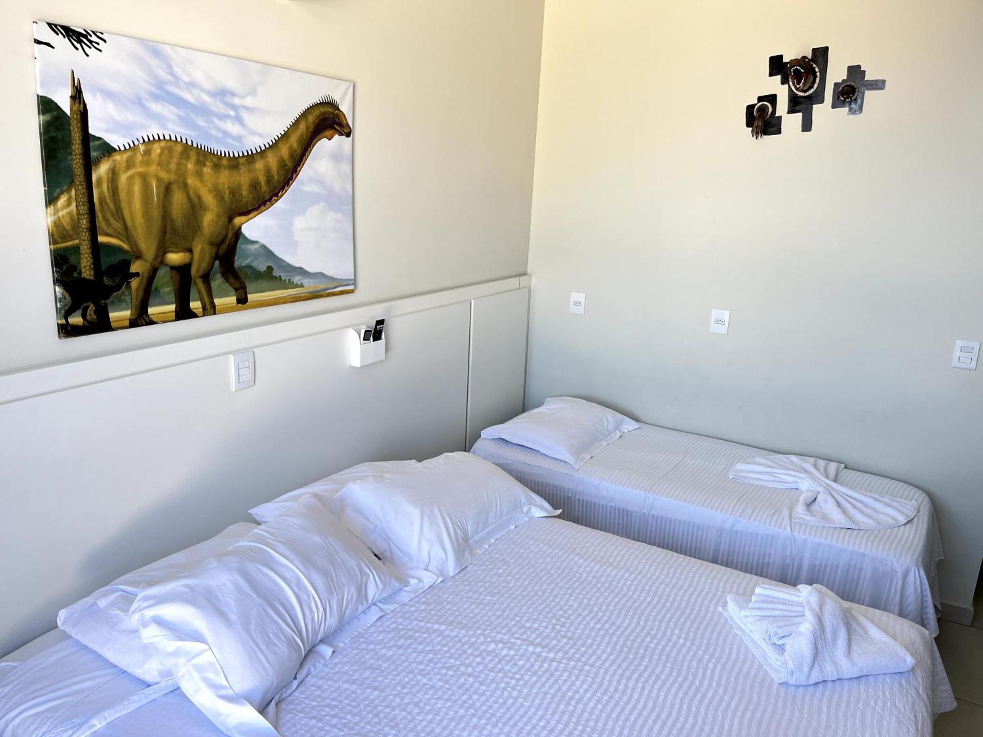 Hotel Recanto Dos Dinossauros Penha  Exteriör bild