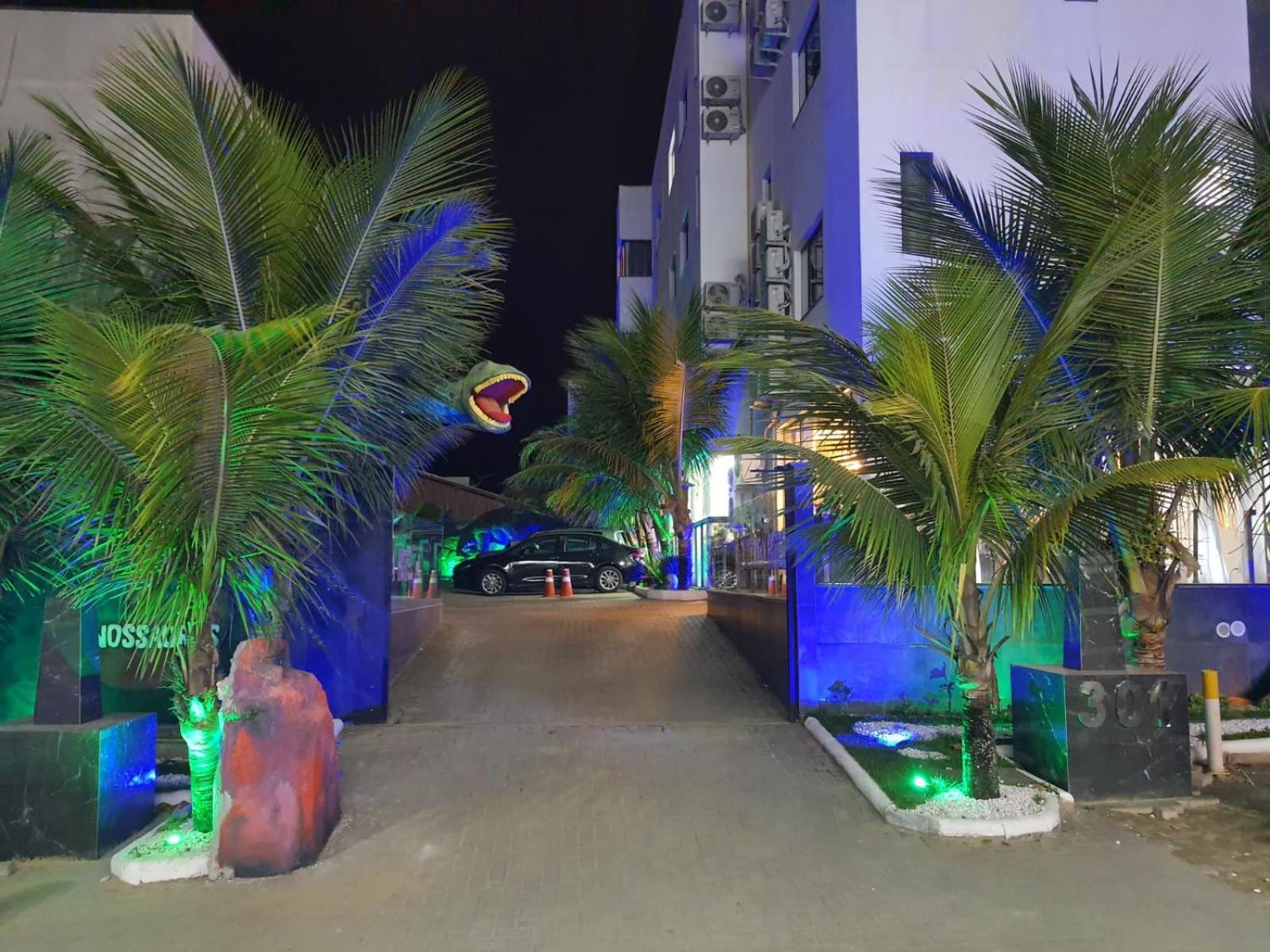Hotel Recanto Dos Dinossauros Penha  Exteriör bild