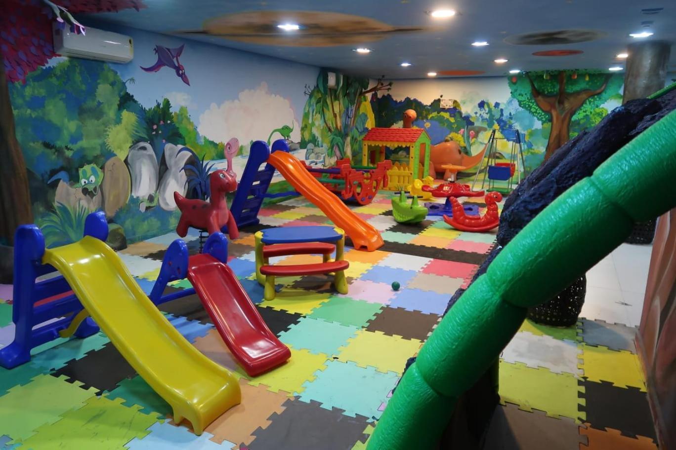 Hotel Recanto Dos Dinossauros Penha  Exteriör bild