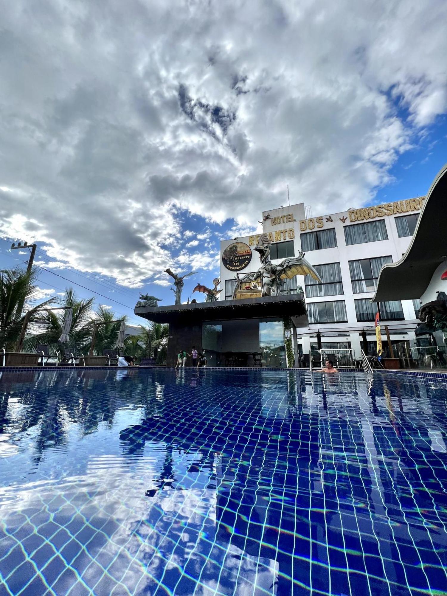 Hotel Recanto Dos Dinossauros Penha  Exteriör bild